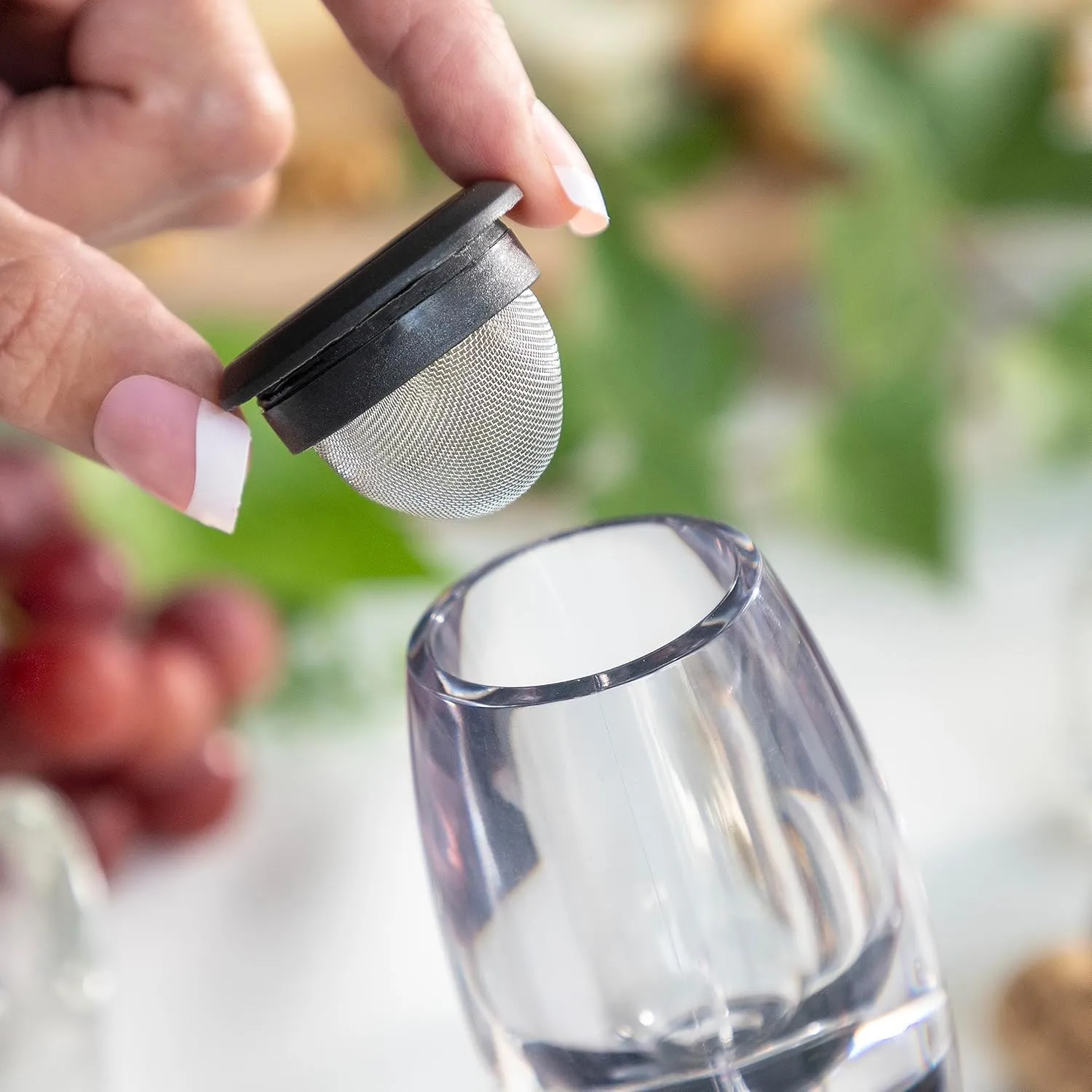 Aireador de Vino Profesional con Soporte Torre y Base Antigoteo Winair InnovaGoods