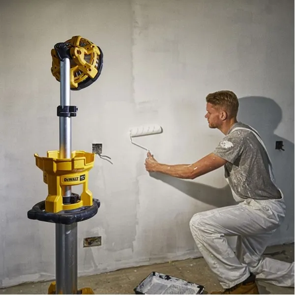 DeWalt - DCL079 - Lámpara sin baterías, Li-Ion, 18 V, - ah